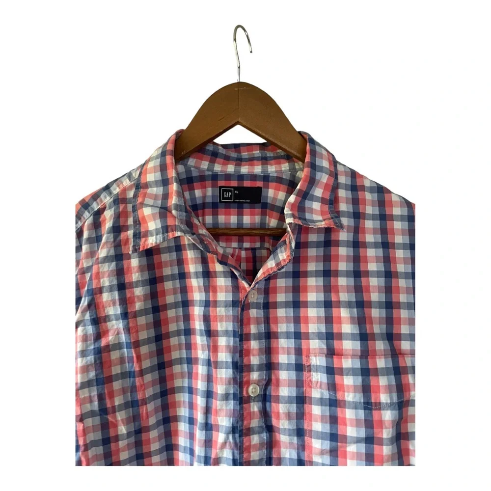 Gap size XL button down 100% cotton
